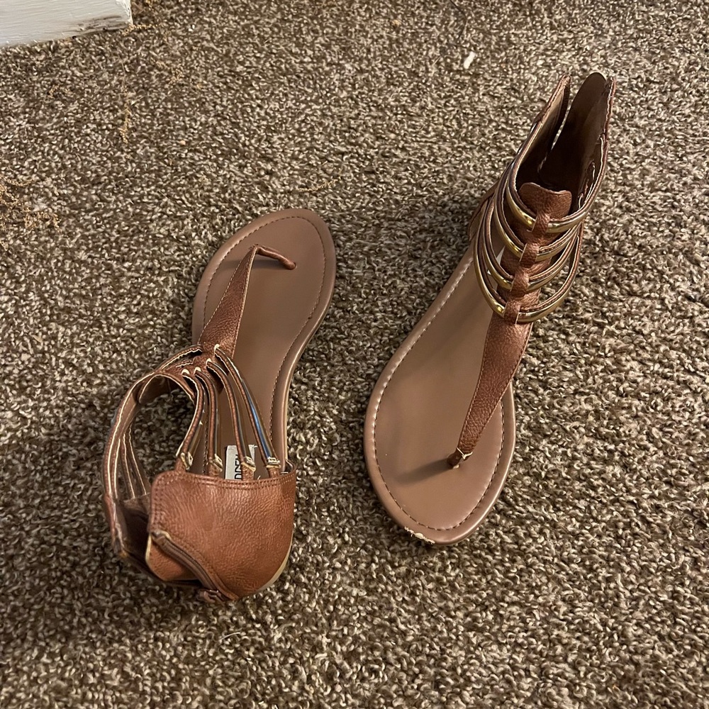 Steve Madden Size 10 Dress Sandals